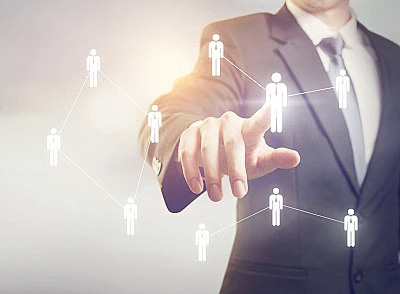 聚焦優秀人才：獵頭助力企業構建核心團隊